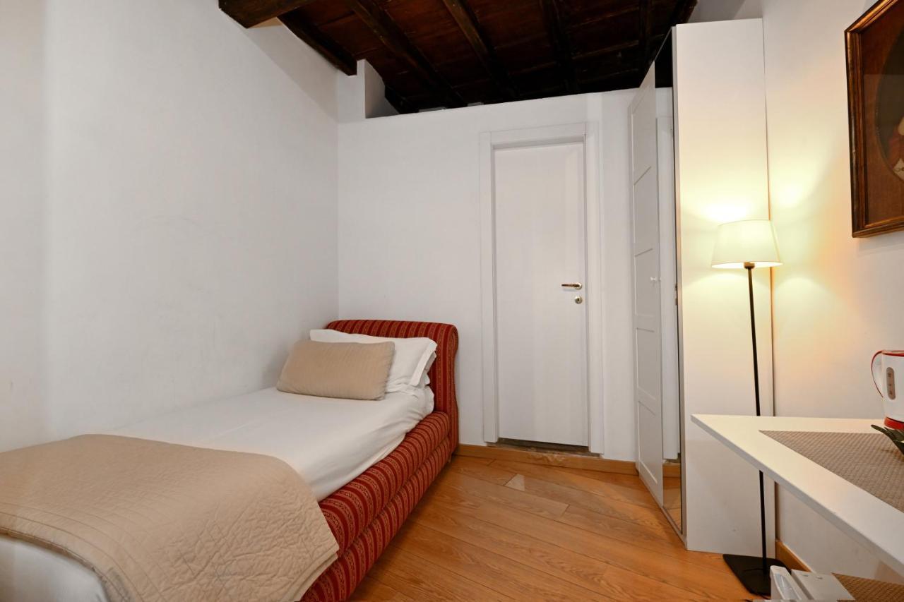 Sangallo Rooms - Residenze Romanae Экстерьер фото