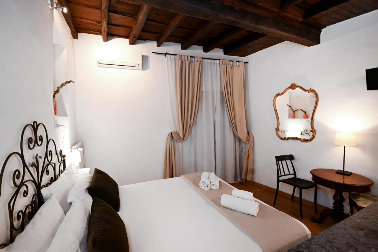 Sangallo Rooms - Residenze Romanae Экстерьер фото