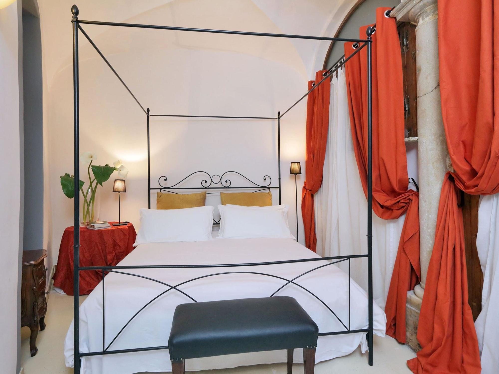 Sangallo Rooms - Residenze Romanae Экстерьер фото