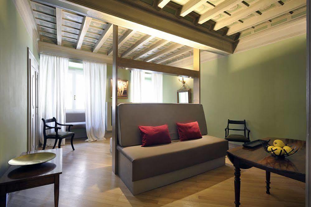 Sangallo Rooms - Residenze Romanae Экстерьер фото