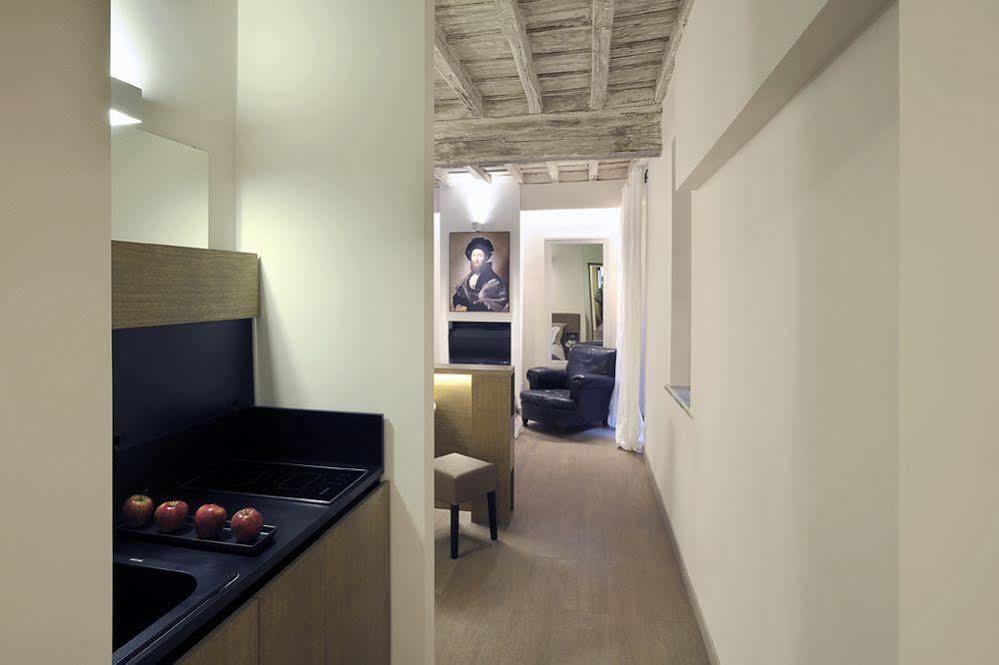Sangallo Rooms - Residenze Romanae Экстерьер фото